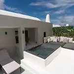 Rosaviglia Luxury - An Private Hideaway Oia