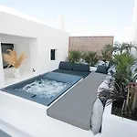 Rosaviglia Luxury - An Private Hideaway Oia